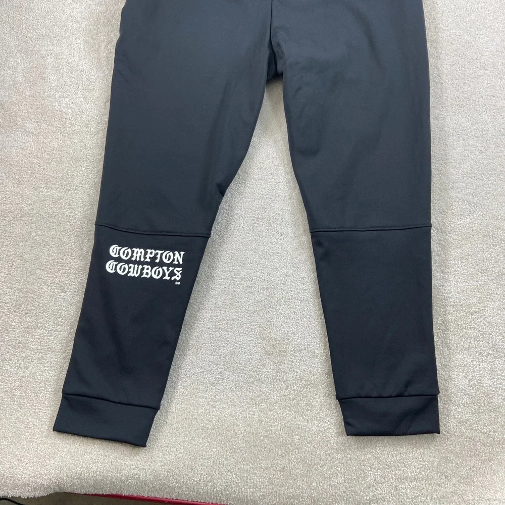 NWT Ariat Compton Cowboys Joggers Mens XL Black Cold Series Fleece Sweatpants